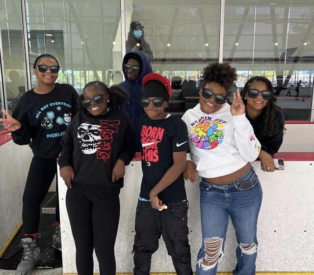 Woman in Awamaki program weaving